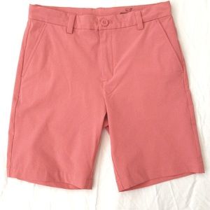 Vineyard Vines Boys 12, Performance fabric shorts